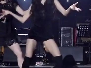 Lets Show Some Love For Miyeon And Her Gorgeous Thighs